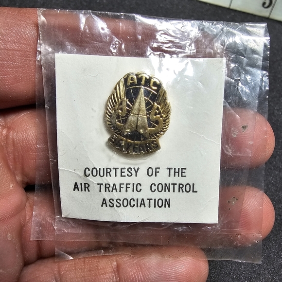 Vintage ATC Air Traffic Control Association 50 Years Of Service Lapel Pin New st - Picture 1 of 4